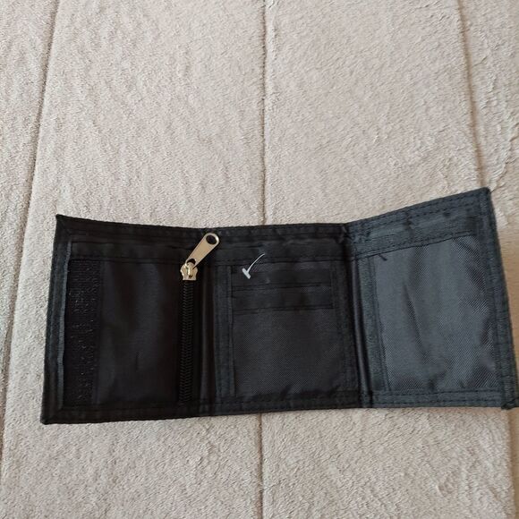 Star Wars BB-8 Wallet - Picture 2 of 5